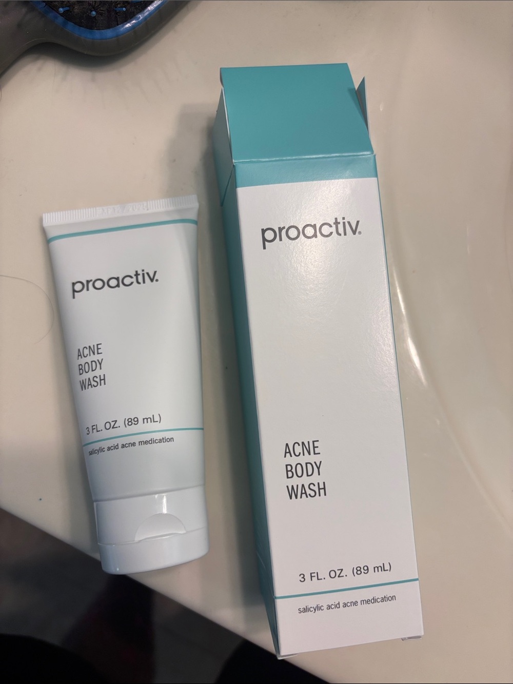Proactiv Acne Body Wash - White & Teal Packaging